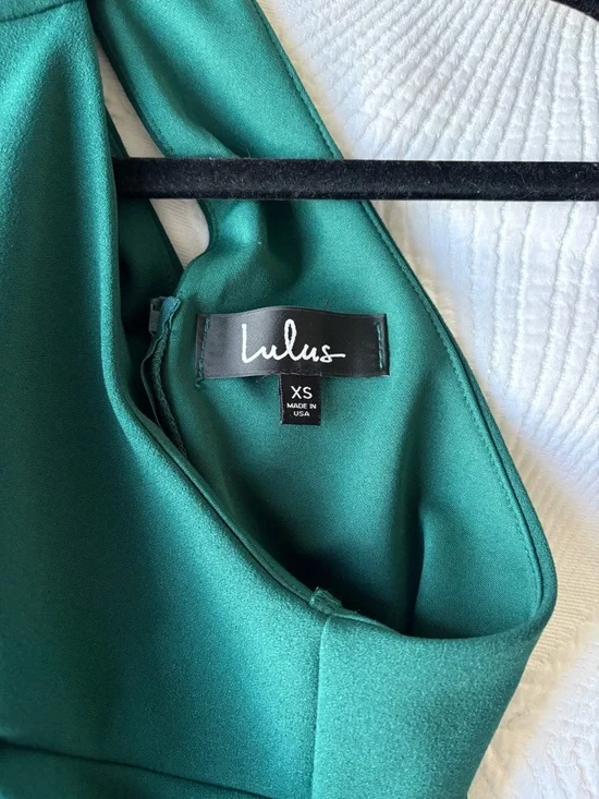 Lulu’s Emerald Green Halter Mini Bodycon Dress - Picture 3 of 6